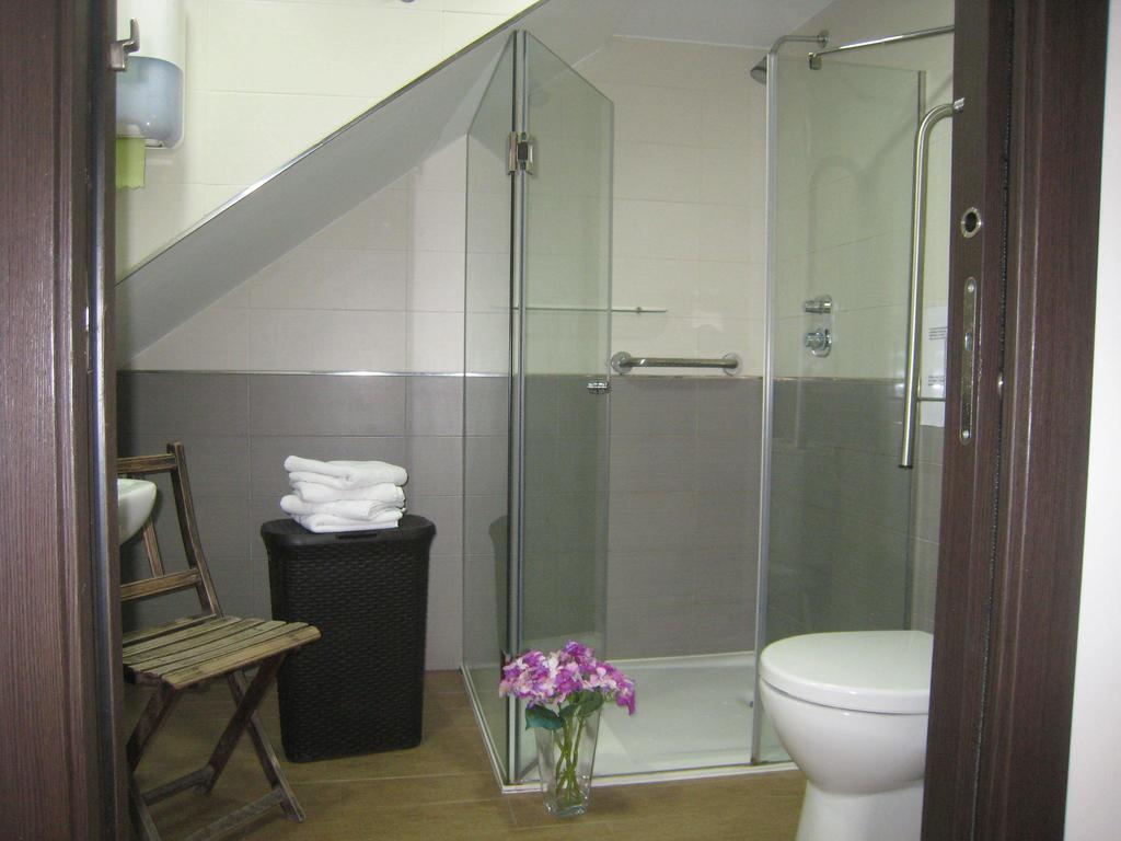 Albergue Oasis Саррія Екстер'єр фото