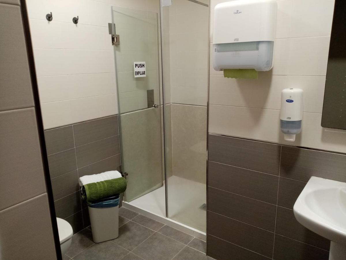 Albergue Oasis Саррія Екстер'єр фото