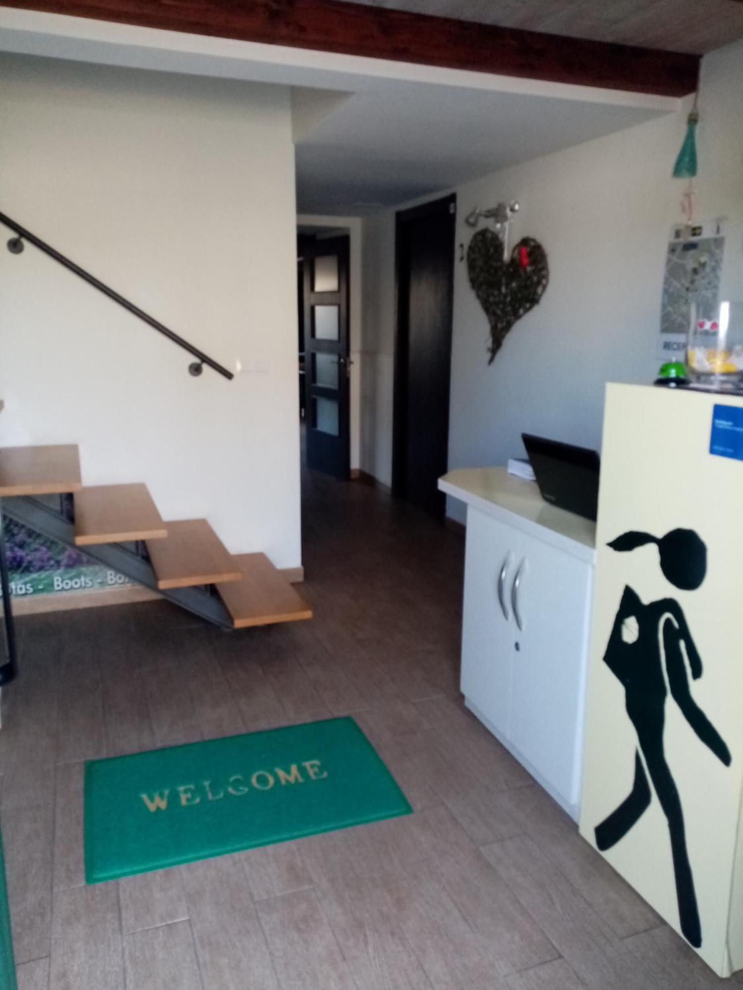 Albergue Oasis Саррія Екстер'єр фото