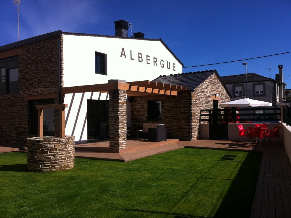 Albergue Oasis Саррія Екстер'єр фото